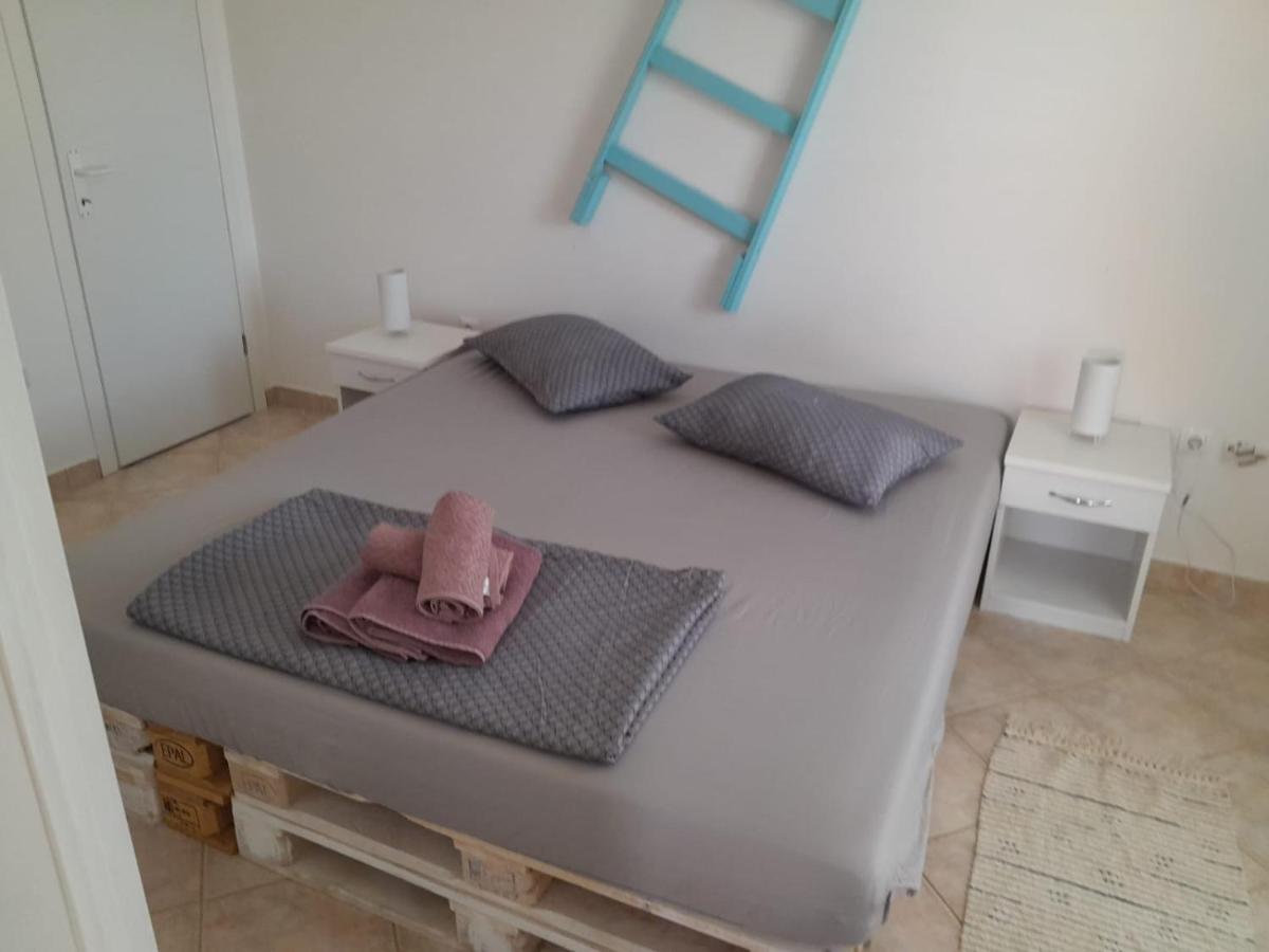 Apartmani Aneri Vir Exterior foto